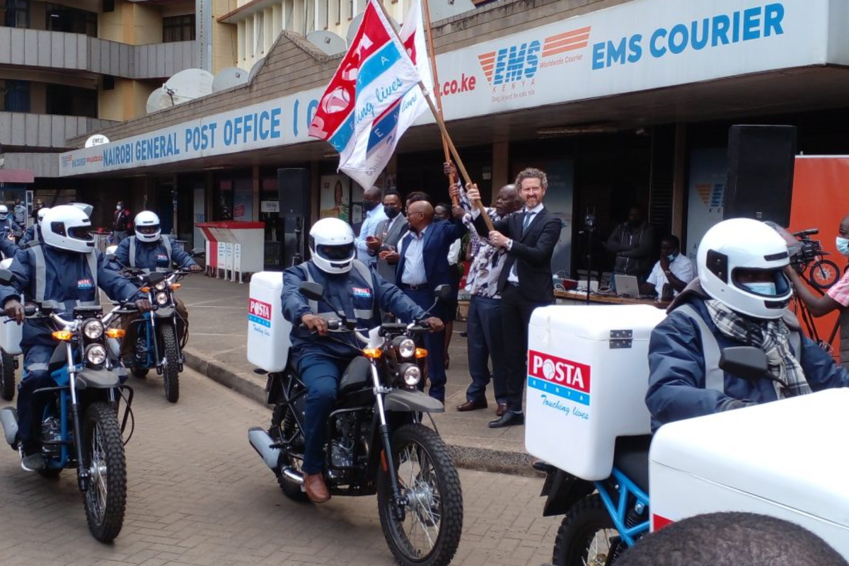 Postal & Courier Workers